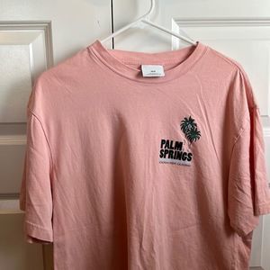 H&M Palm Springs tee. Size medium. Worn once.